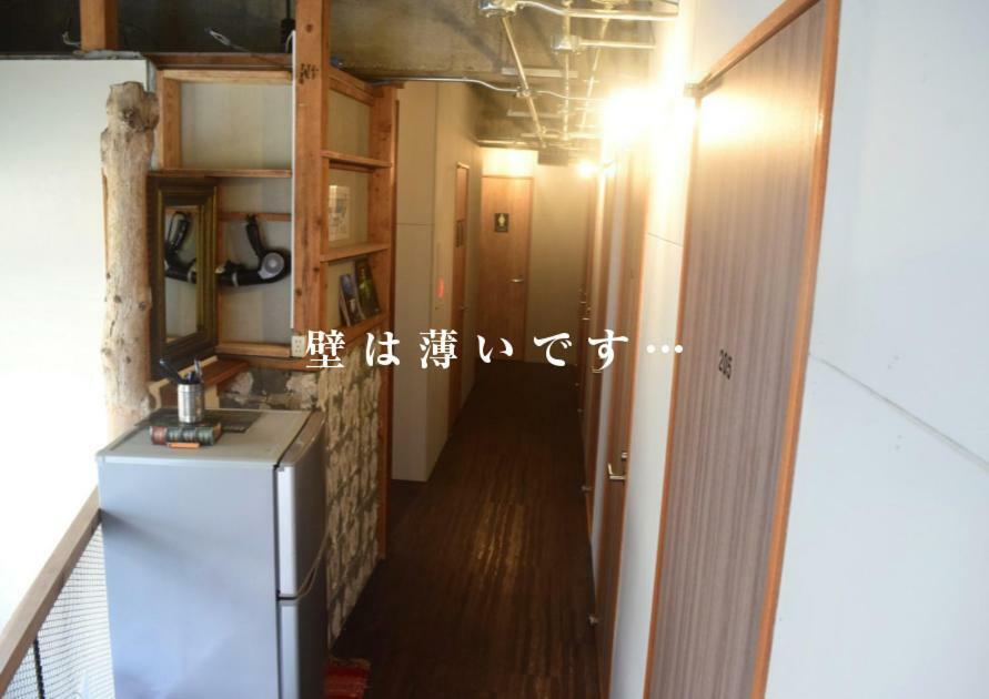 Guest House Golden Mile Hostel Amami Bagian luar foto